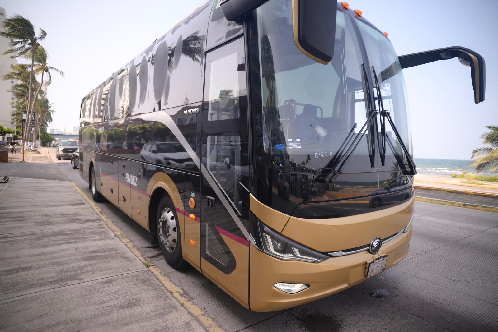 Incorpora Veracruz 100 nuevas unidades híbridas al transporte público