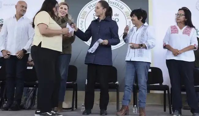 Presidenta inicia entrega de 36 mil tarjetas de mejoramiento de vivienda del Plan de Justicia para Trabajadores Agrícolas de San Quintín